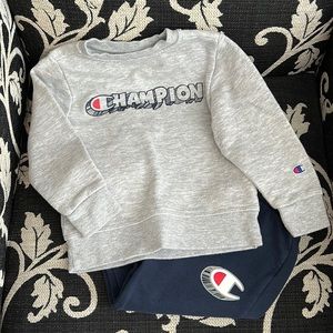 Champion Jogger Outfit